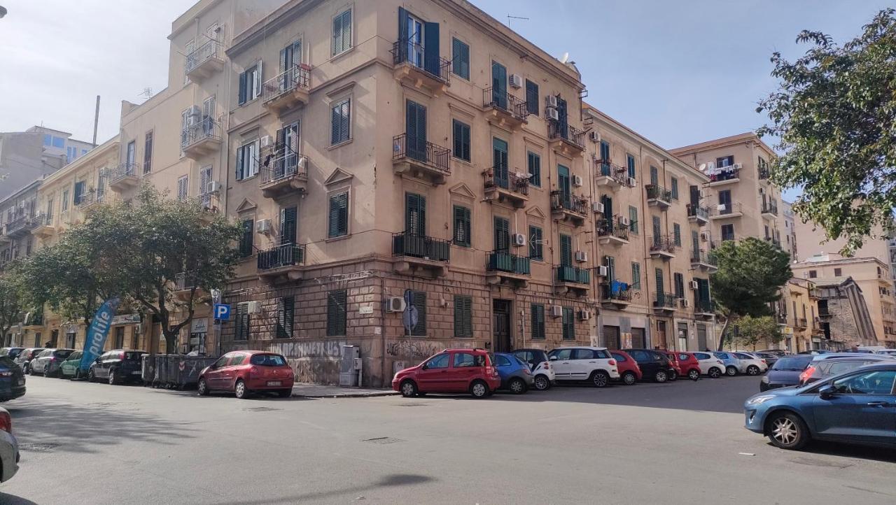 Himera Holiday Palermo Bagian luar foto